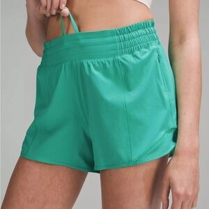 Lululemon Hotty Hot High-Rise Lined Short 4" Kelly Green  Size 8